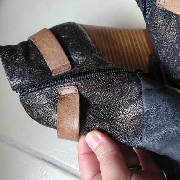 Miz Mooze Kahlo Peep Toe Wedge Leather Booties Adjustable Strap Euro 38 US 8 - Picture 5 of 11